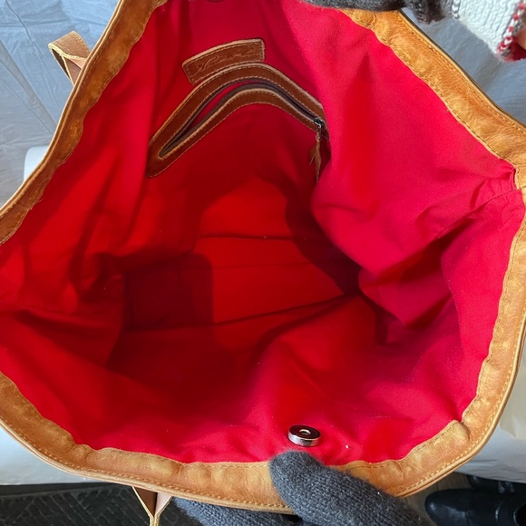 Nena & Co. Artisan Bag - Picture 8 of 14